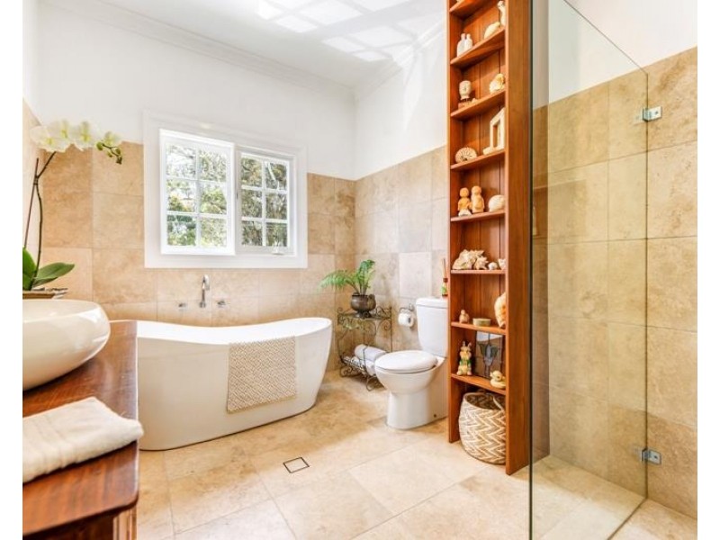 2 Ferndale Road, Bundanoon NSW 2578