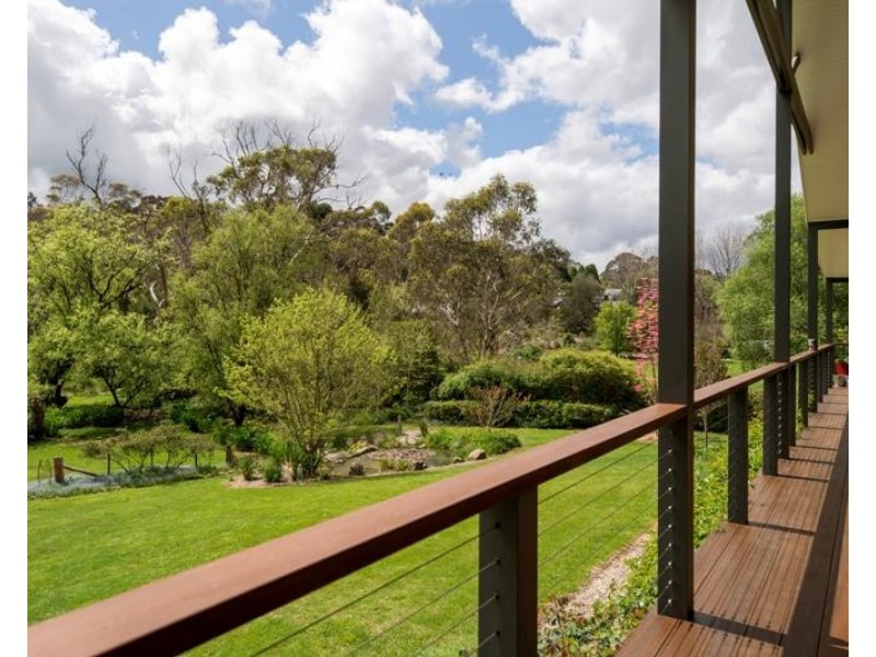 2 Ferndale Road, Bundanoon NSW 2578