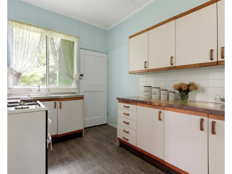 16 Birriga Avenue, Bundanoon NSW 2578