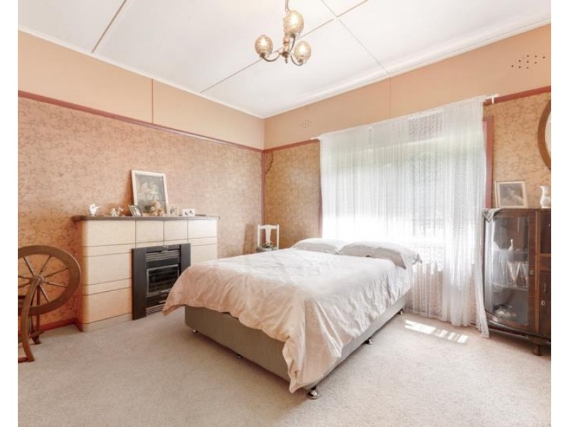 16 Birriga Avenue, Bundanoon NSW 2578