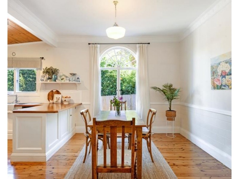 197 Railway Avenue, Bundanoon NSW 2578