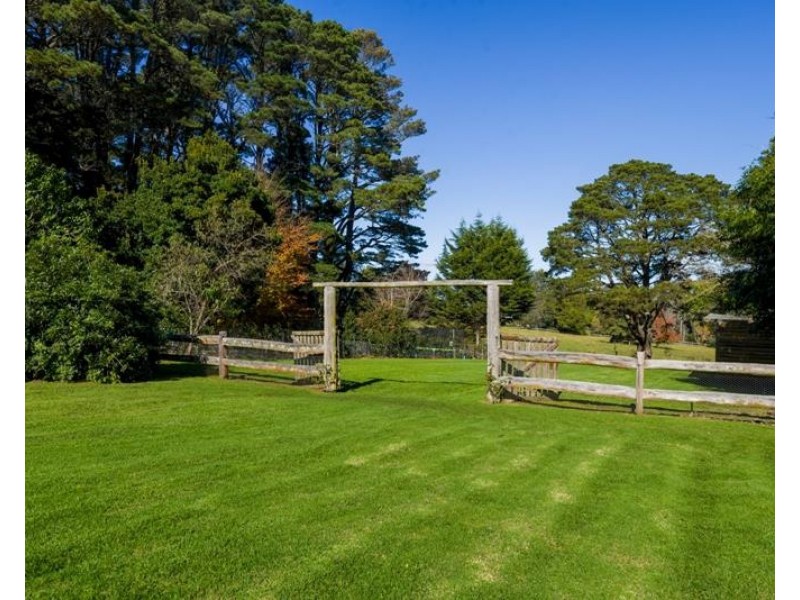 197 Railway Avenue, Bundanoon NSW 2578