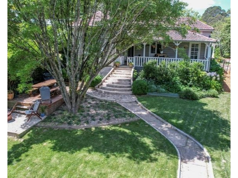 16 Church Street, Bundanoon NSW 2578