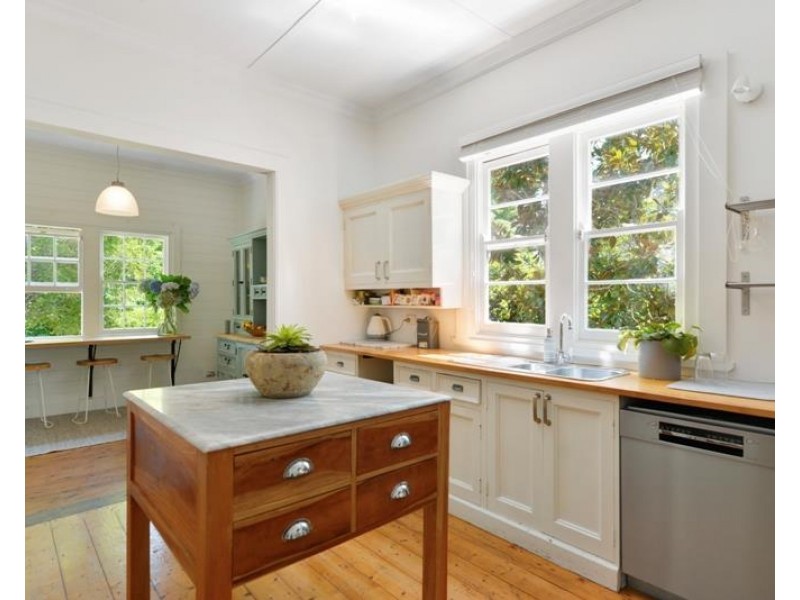 16 Church Street, Bundanoon NSW 2578