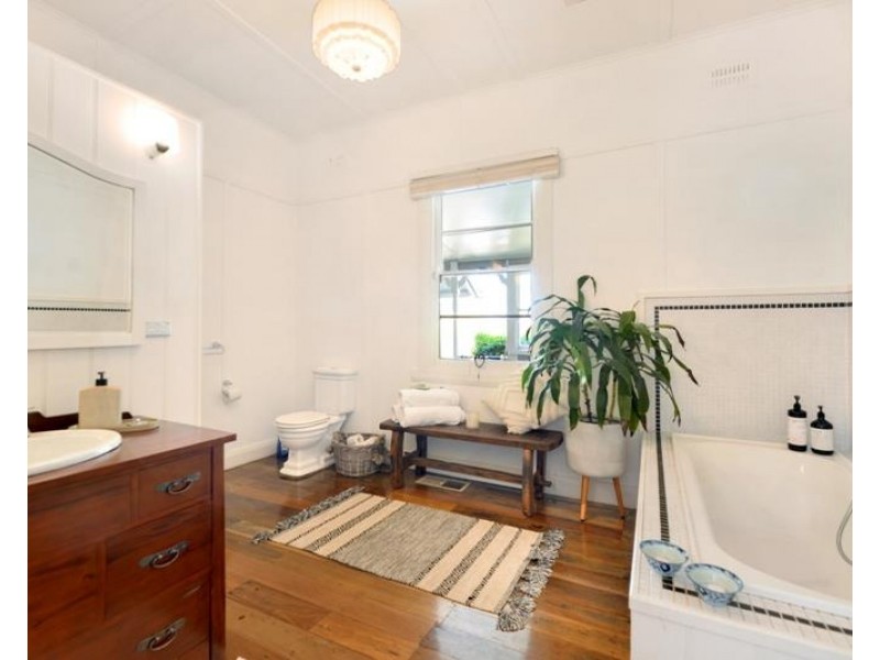 16 Church Street, Bundanoon NSW 2578