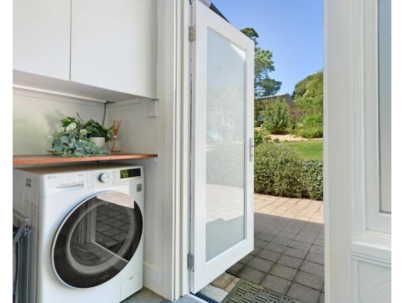 81 Railway Avenue, Bundanoon NSW 2578