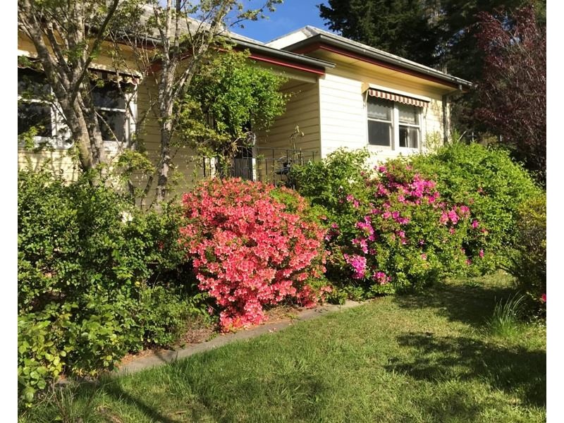 73 Railway Avenue, Bundanoon NSW 2578
