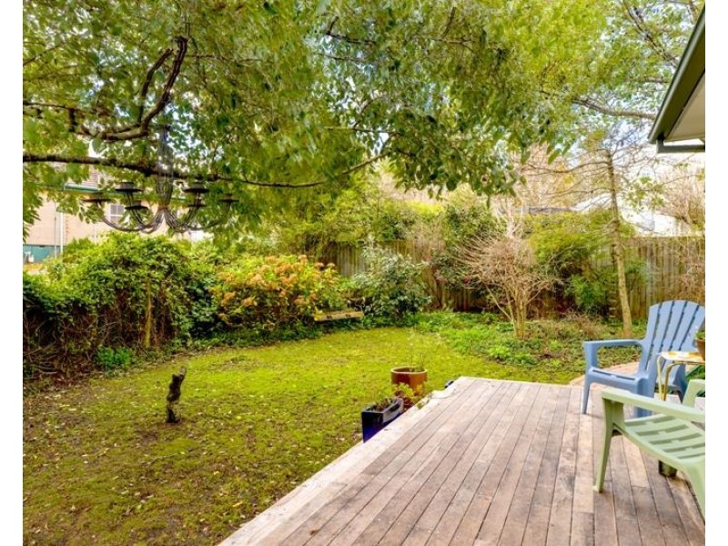 73 Railway Avenue, Bundanoon NSW 2578