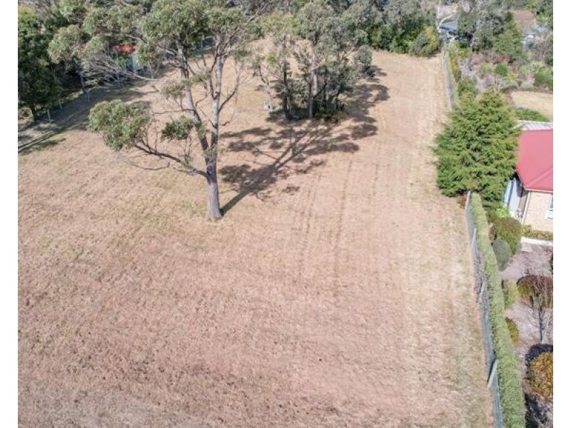 14 Bamburgh Place, Bundanoon NSW 2578