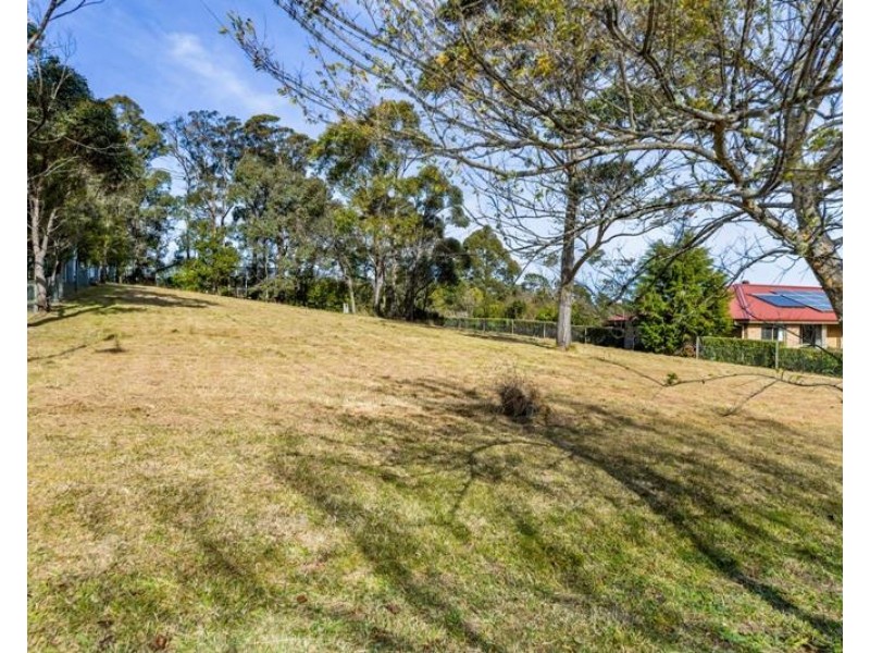 14 Bamburgh Place, Bundanoon NSW 2578