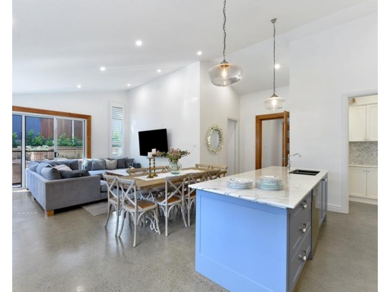 11 Birriga Avenue, Bundanoon NSW 2578