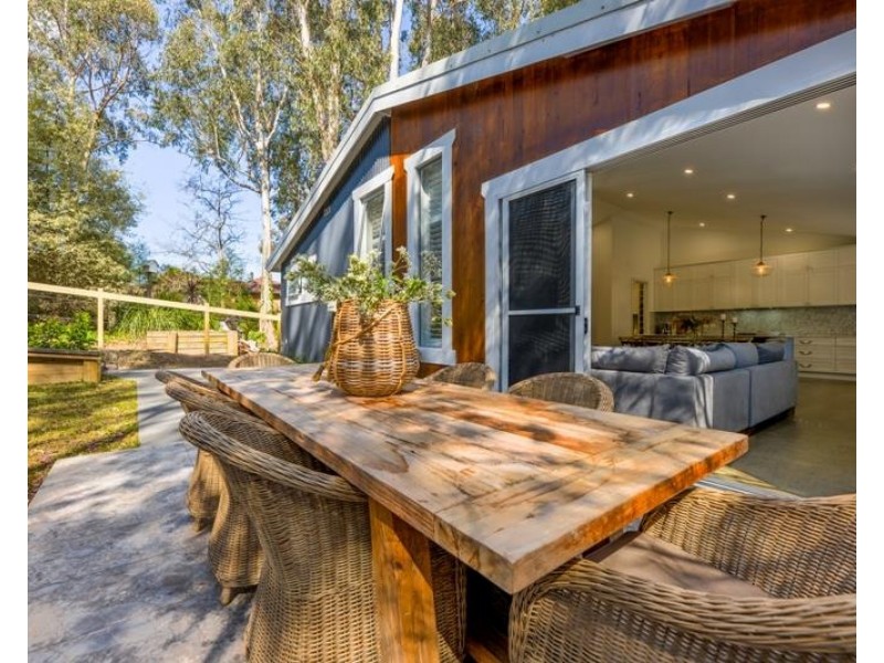 11 Birriga Avenue, Bundanoon NSW 2578