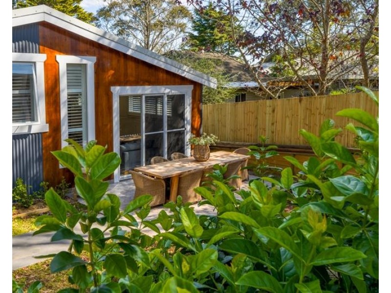 11 Birriga Avenue, Bundanoon NSW 2578