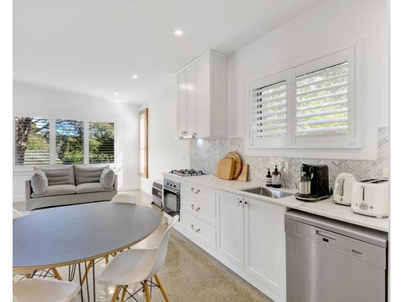 11 Birriga Avenue, Bundanoon NSW 2578