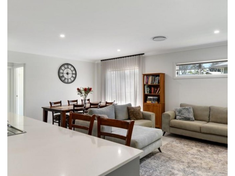 4 Lochinvar Drive, Bundanoon NSW 2578