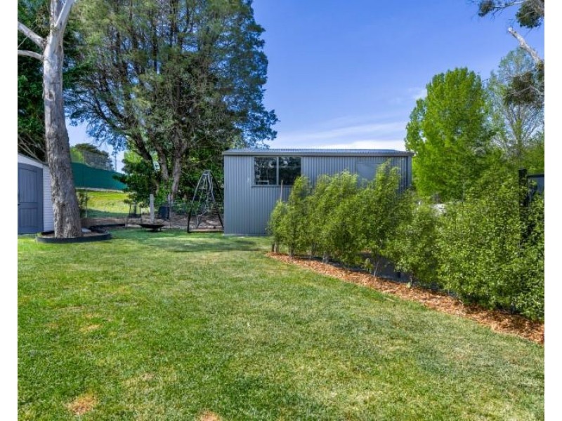 4 Lochinvar Drive, Bundanoon NSW 2578