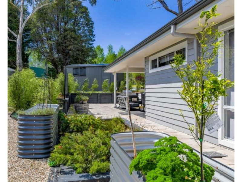 4 Lochinvar Drive, Bundanoon NSW 2578