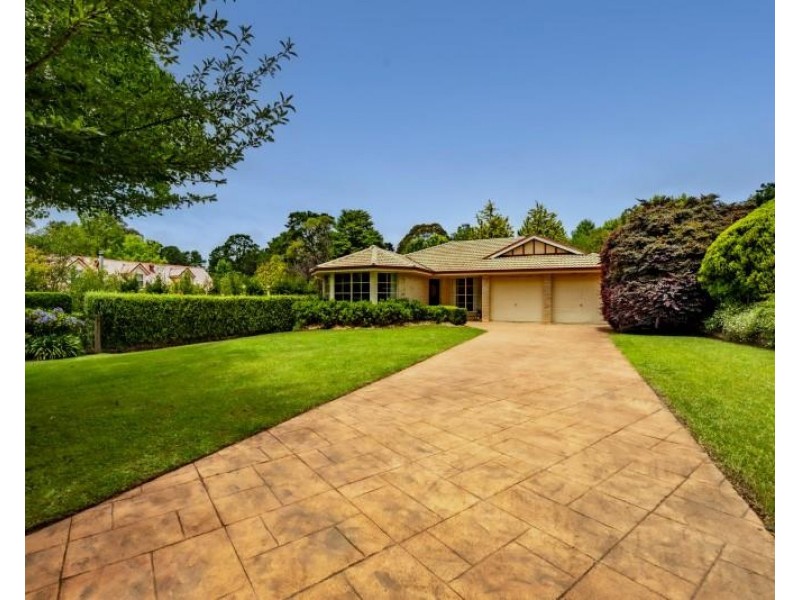 19 Viewland Street, Bundanoon NSW 2578