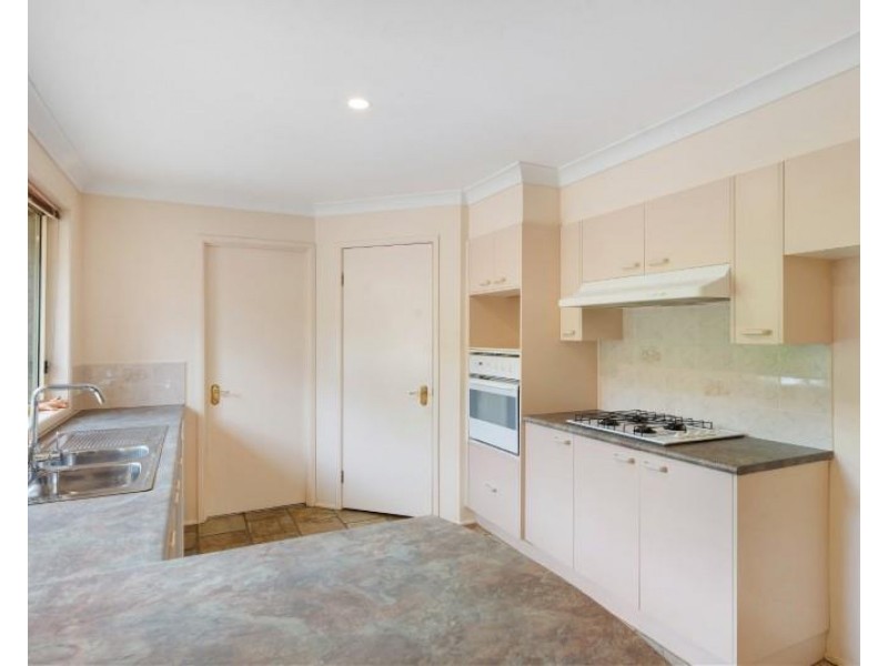 19 Viewland Street, Bundanoon NSW 2578