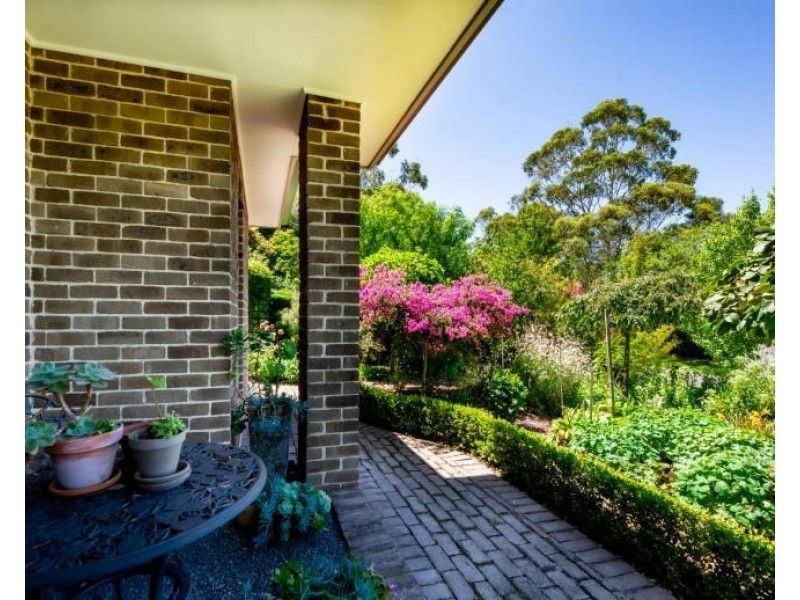 12 Forwood Crescent, Bundanoon NSW 2578
