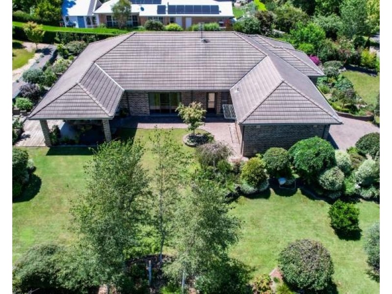 12 Forwood Crescent, Bundanoon NSW 2578