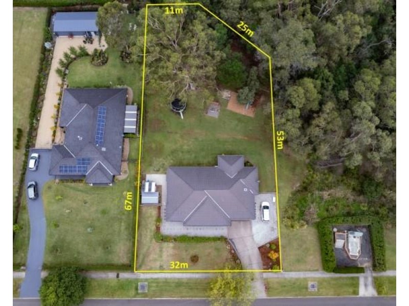 2 Bamburgh Place, Bundanoon NSW 2578
