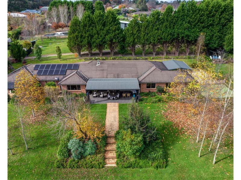 64 Blue Gum Road, Bundanoon NSW 2578