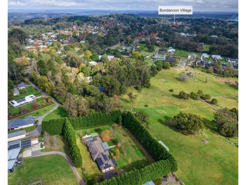 64 Blue Gum Road, Bundanoon NSW 2578