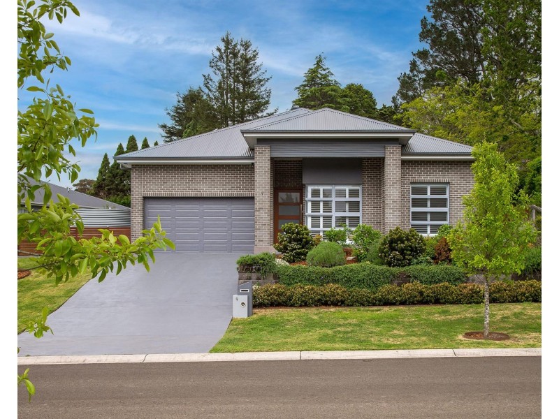 9 Rochester Drive, Bundanoon NSW 2578