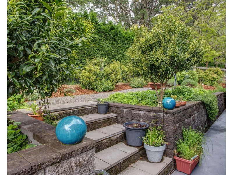 9 Rochester Drive, Bundanoon NSW 2578