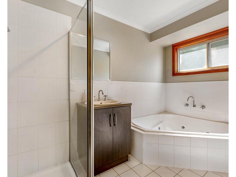 6 Ella Street, Bundanoon NSW 2578