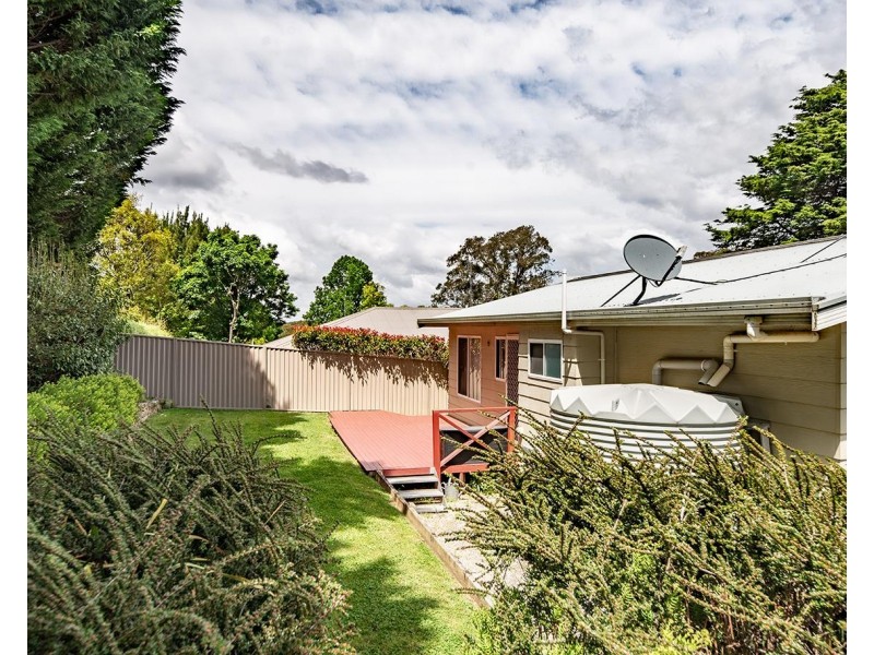 6 Ella Street, Bundanoon NSW 2578