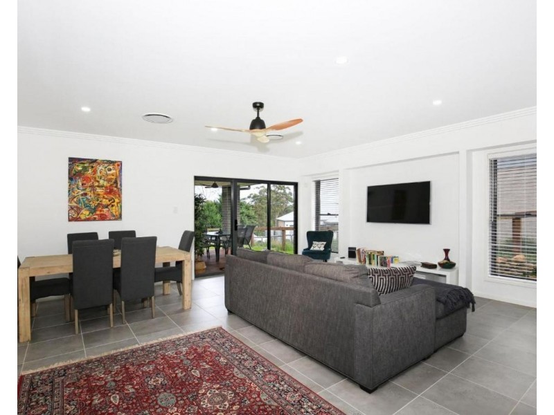 10 Rochester Drive, Bundanoon NSW 2578