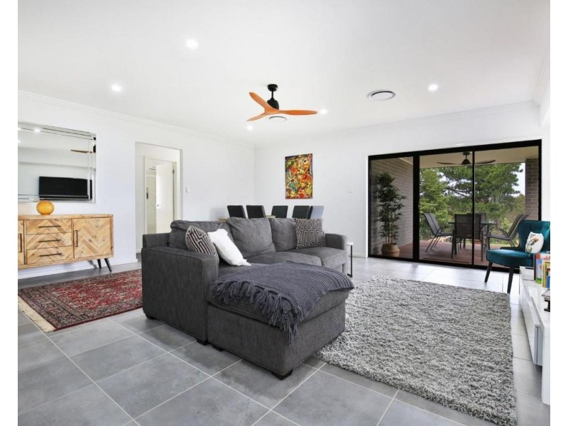 10 Rochester Drive, Bundanoon NSW 2578