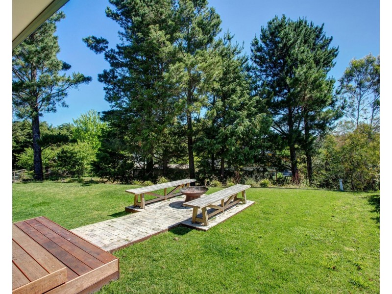 10 Rochester Drive, Bundanoon NSW 2578