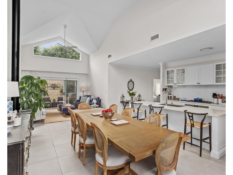 14A Torulosa Drive, Moss Vale NSW 2577