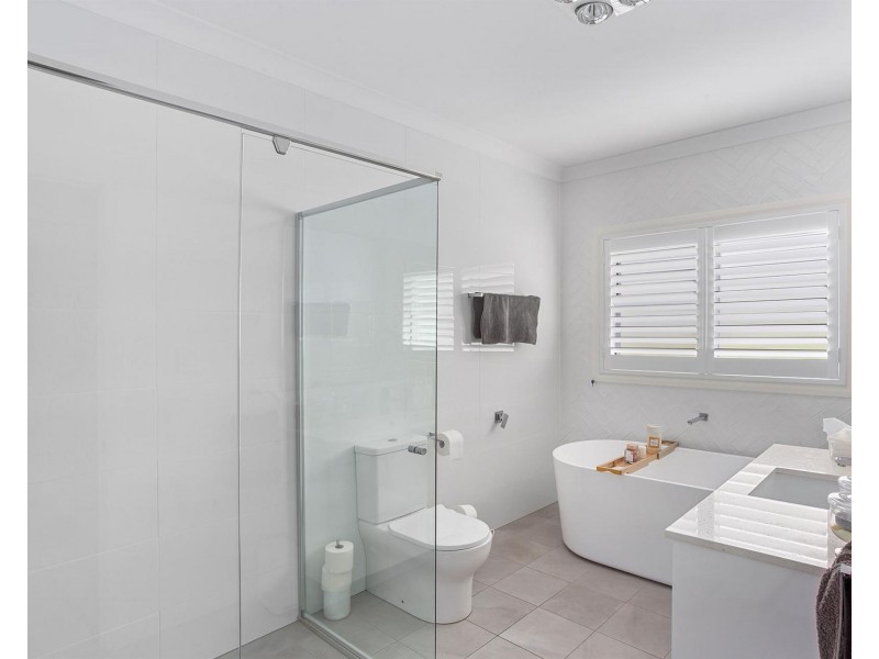 14A Torulosa Drive, Moss Vale NSW 2577