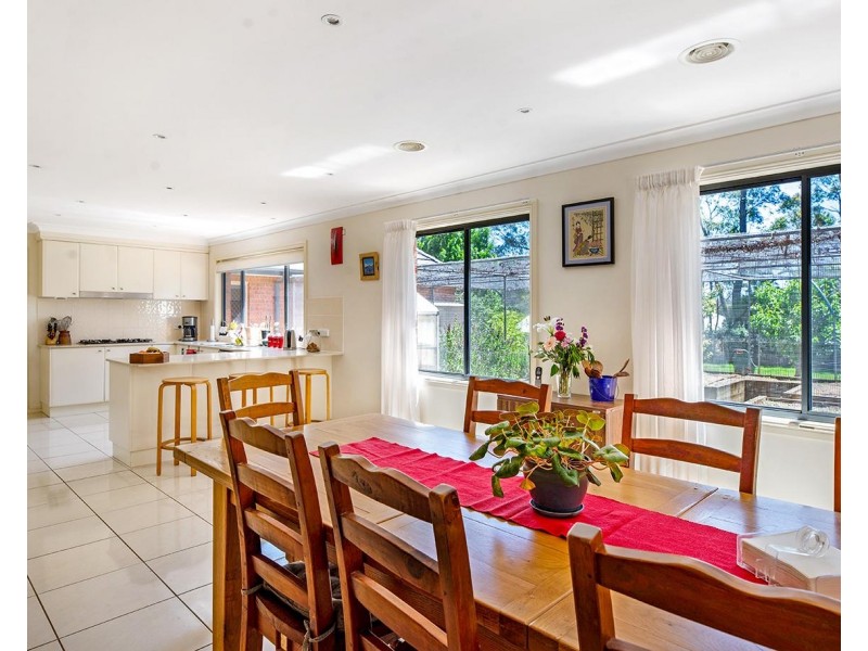 17 Larkin Close, Bundanoon NSW 2578
