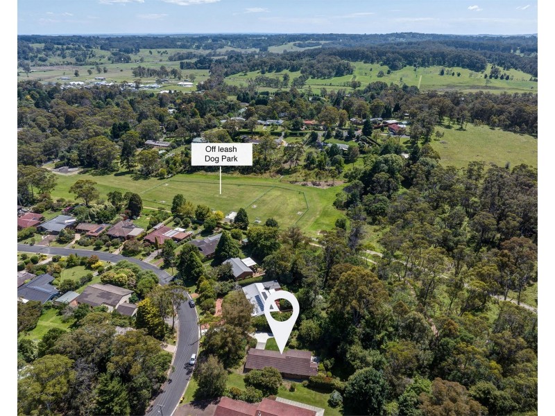 25 Bindar Crescent, Bundanoon NSW 2578