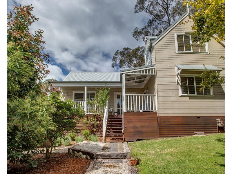 12 Ellsmore Road, Bundanoon NSW 2578