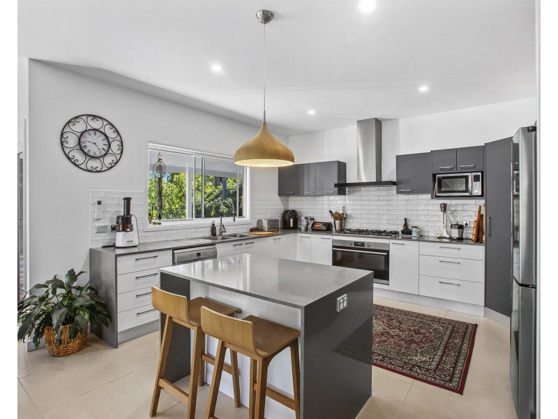 14 Ferndale Road, Bundanoon NSW 2578