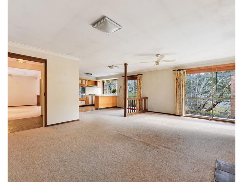 11 Lynne Close, Bundanoon NSW 2578