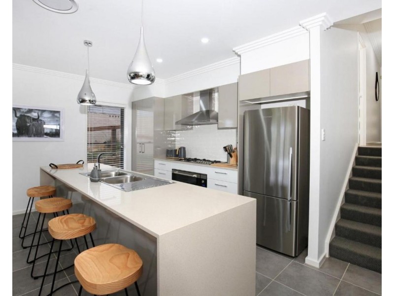 10 Rochester Drive, Bundanoon NSW 2578