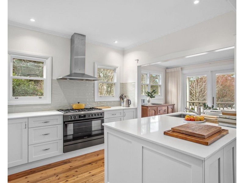 51 William Street, Bundanoon NSW 2578