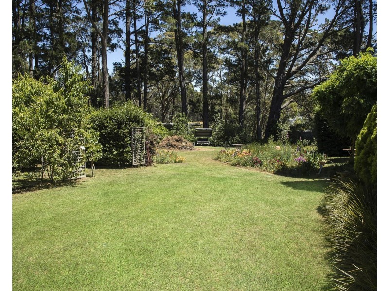 22 Bumballa Road, Wingello NSW 2579