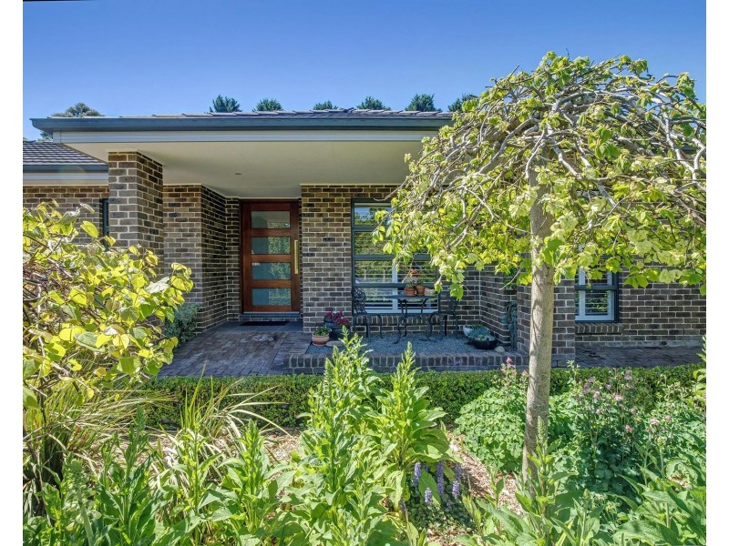 12 Forwood Crescent, Bundanoon NSW 2578