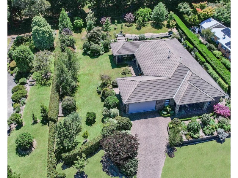 12 Forwood Crescent, Bundanoon NSW 2578