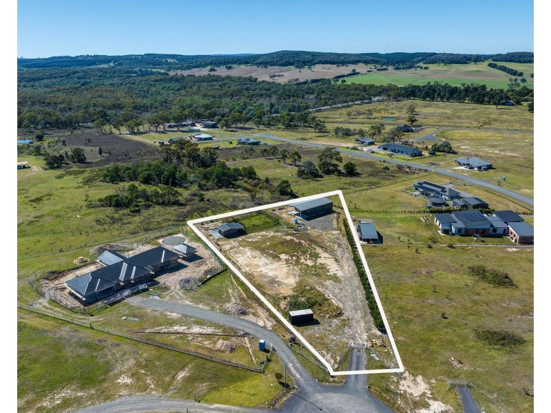 10 Herdwick Place, Marulan NSW 2579