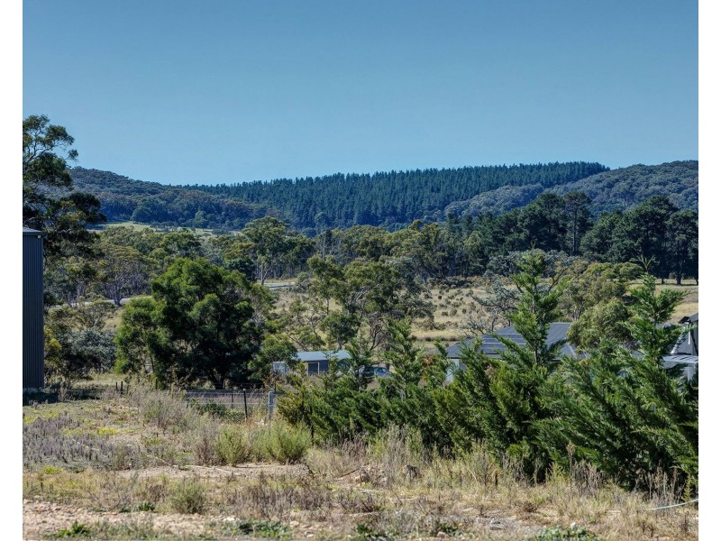 10 Herdwick Place, Marulan NSW 2579