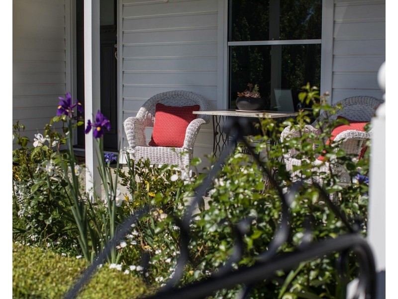 1 Larkin Close, Bundanoon NSW 2578